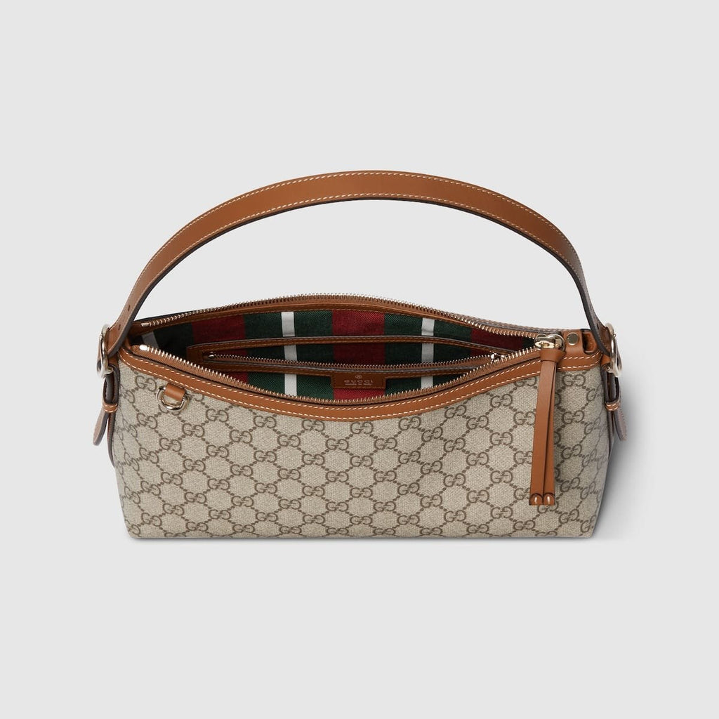 GG Emblem medium shoulder bag