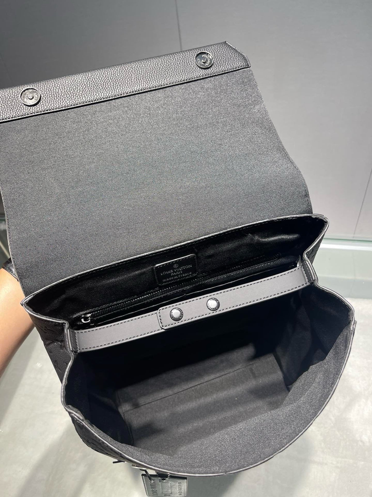 Louis Vuitton M21367 Fastline Backpack