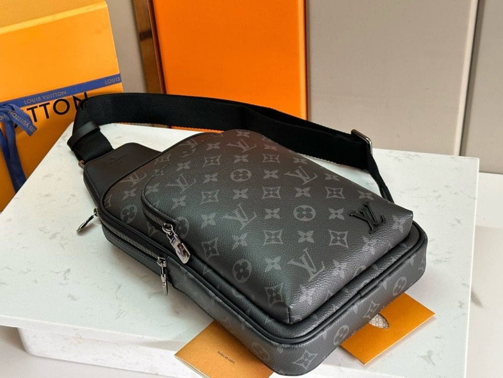Louis Vuitton M47137 Avenue Slingbag