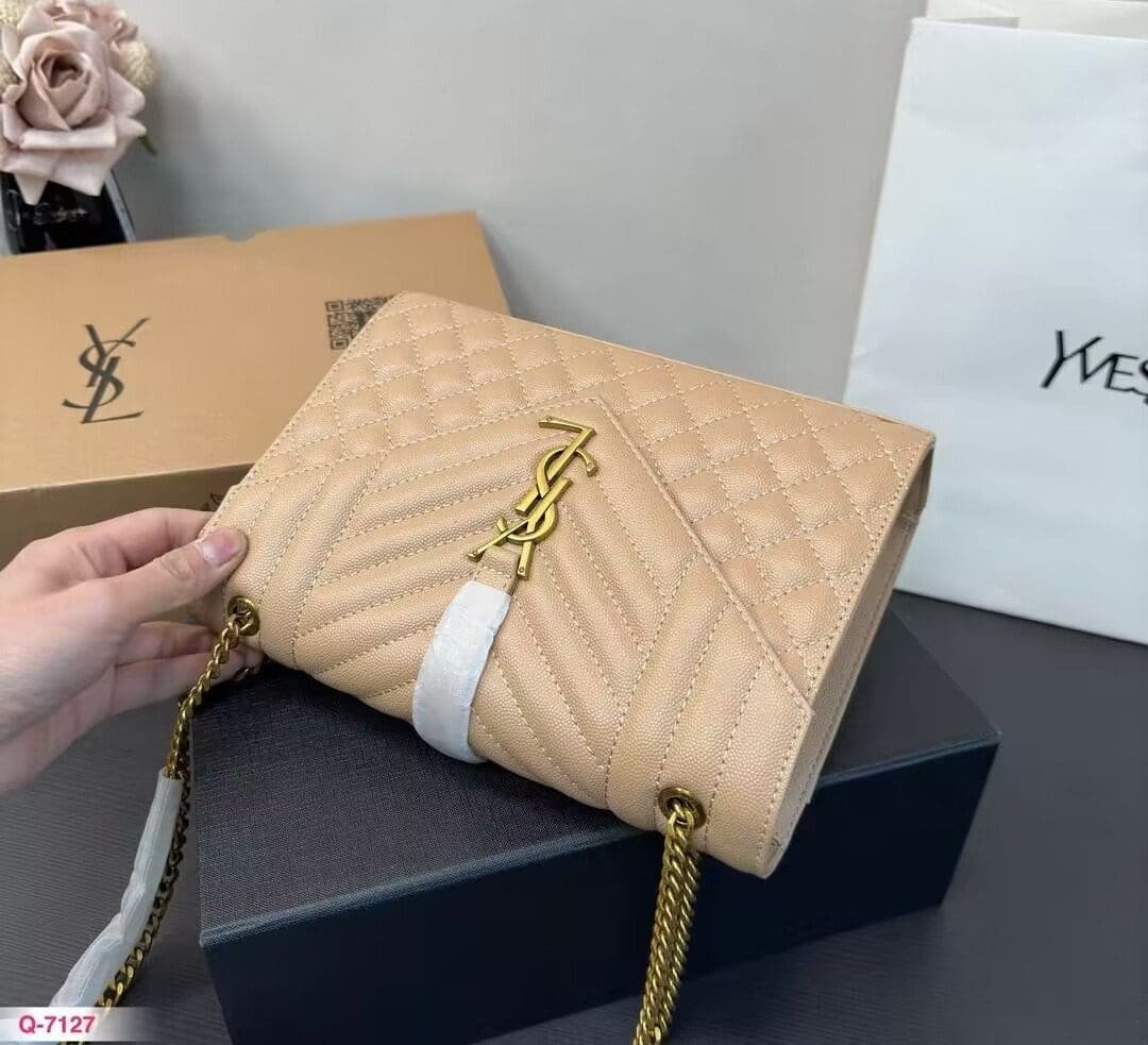 Saint Laurent ENVELOPE MEDIUM IN QUILTED GRAIN DE POUDRE EMBOSSED LEATHER