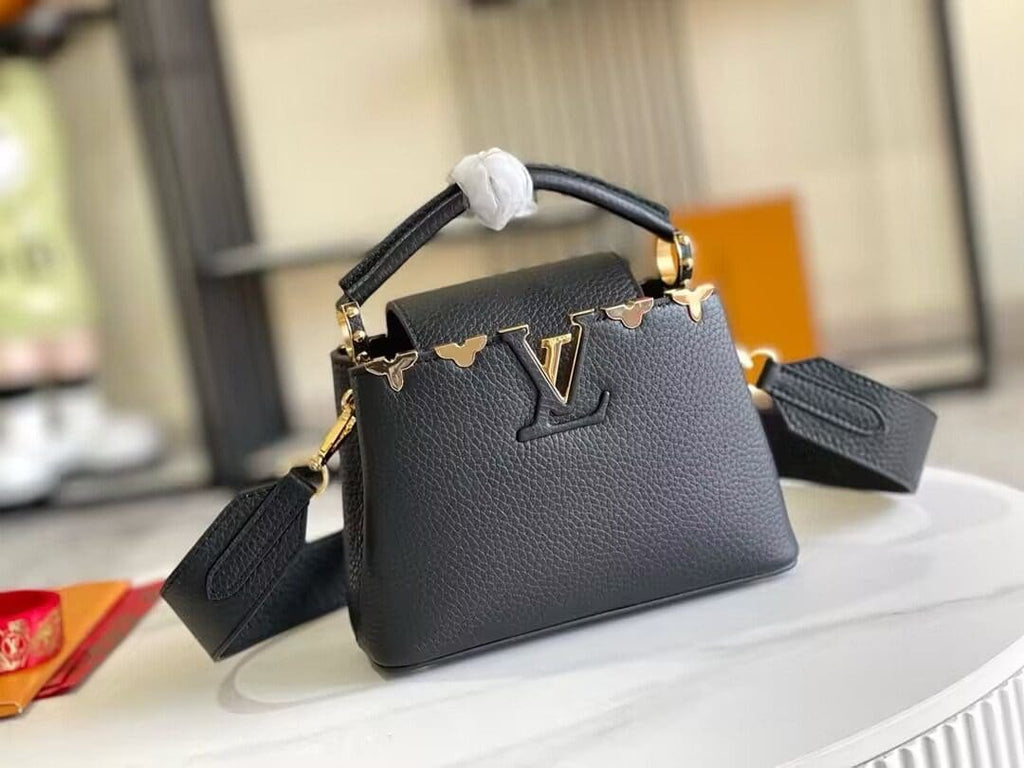 Louis Vuitton M56669 Capucines Mini