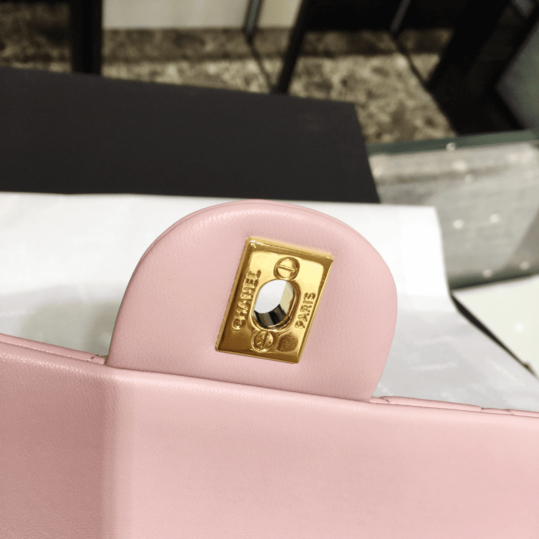 CHANEL Classic Double Flap Small Pink Lambskin