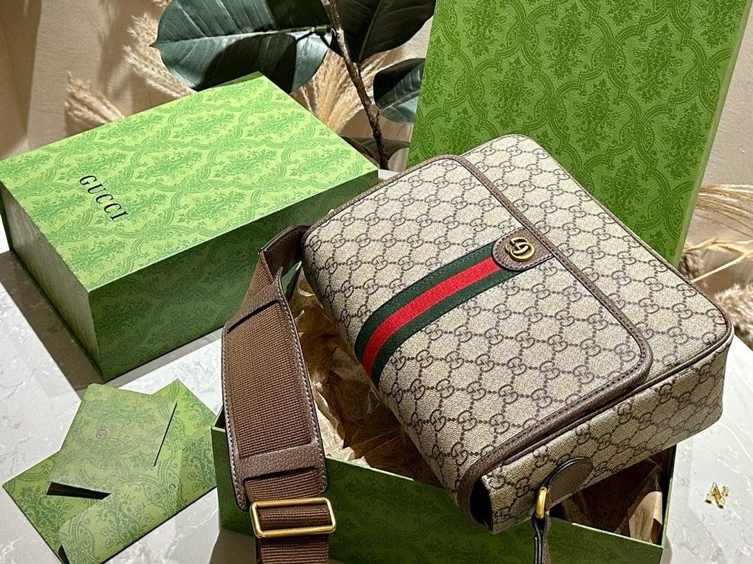 GUCCI OPHIDIA MEDIUM MESSENGER BAG