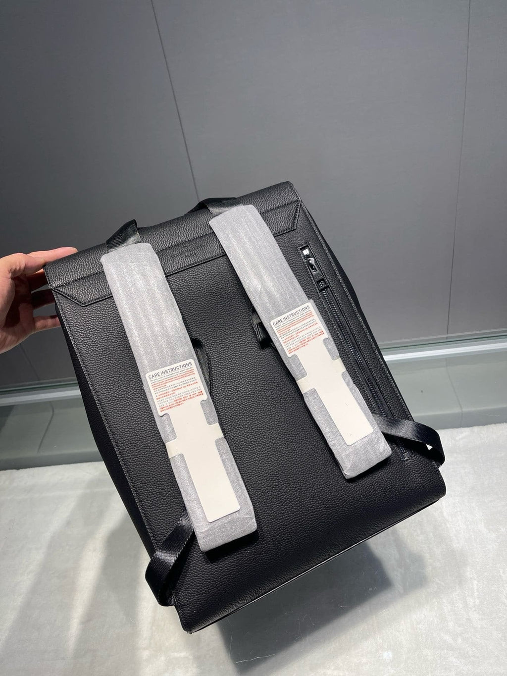 Louis Vuitton M21367 Fastline Backpack