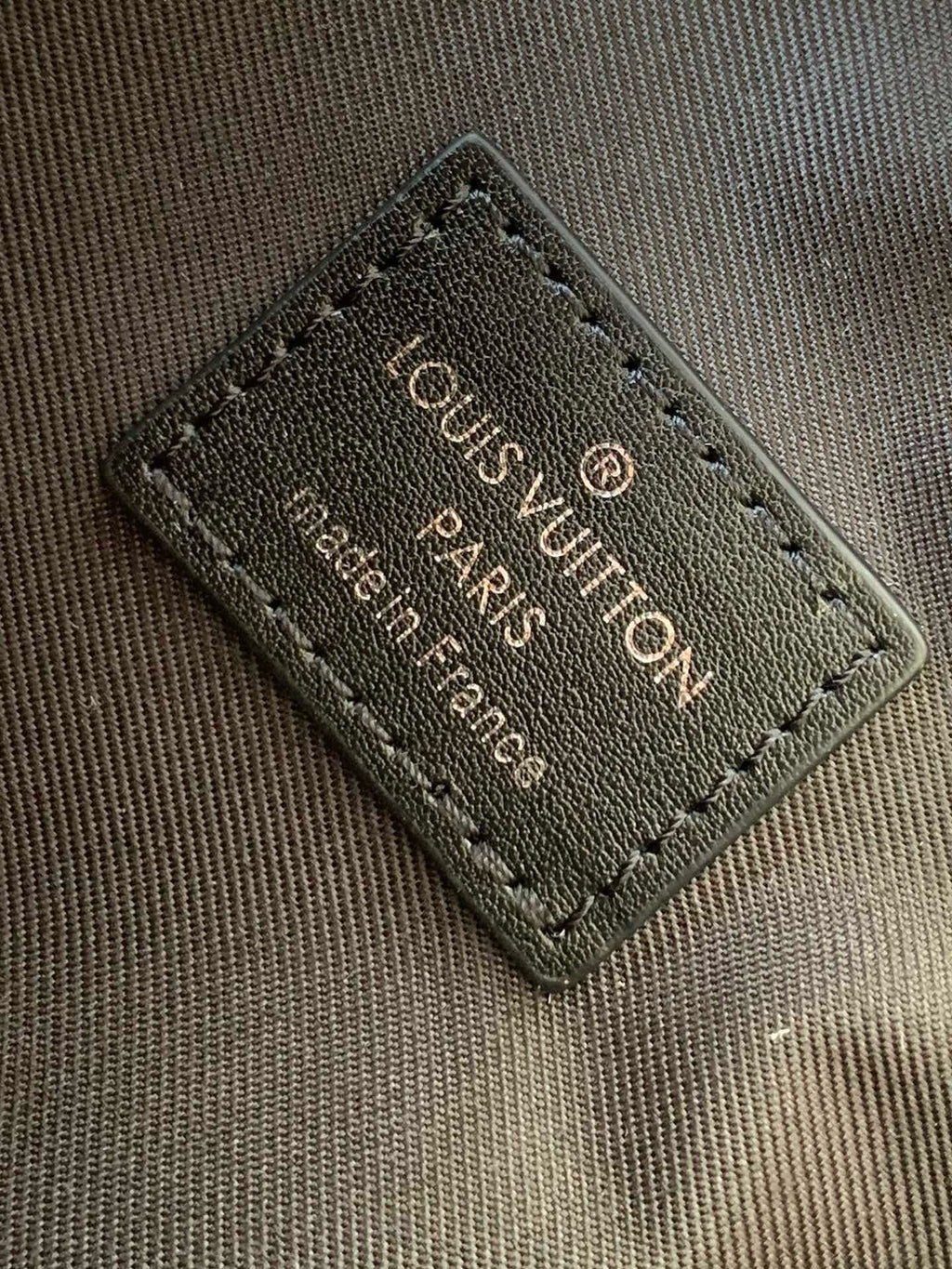 Louis Vuitton M81746 Steamer Wearable Wallet
