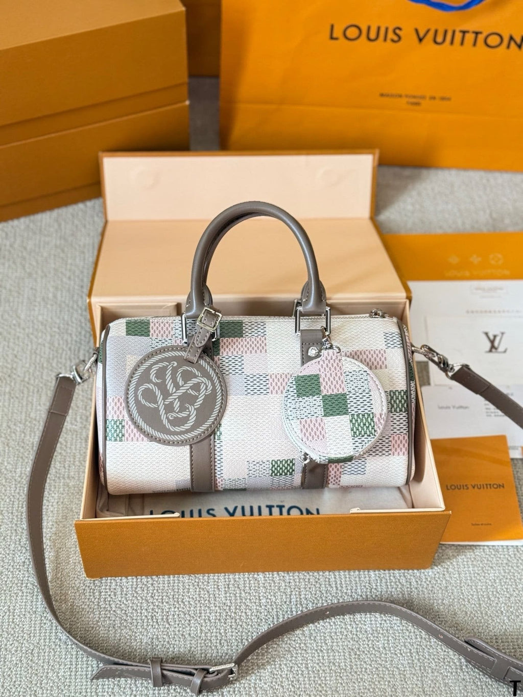 Louis Vuitton Keepall 25 N00105