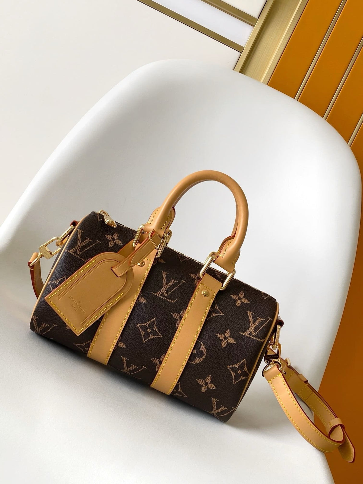 Louis Vuitton M14026 Keepall Bandoulière 25