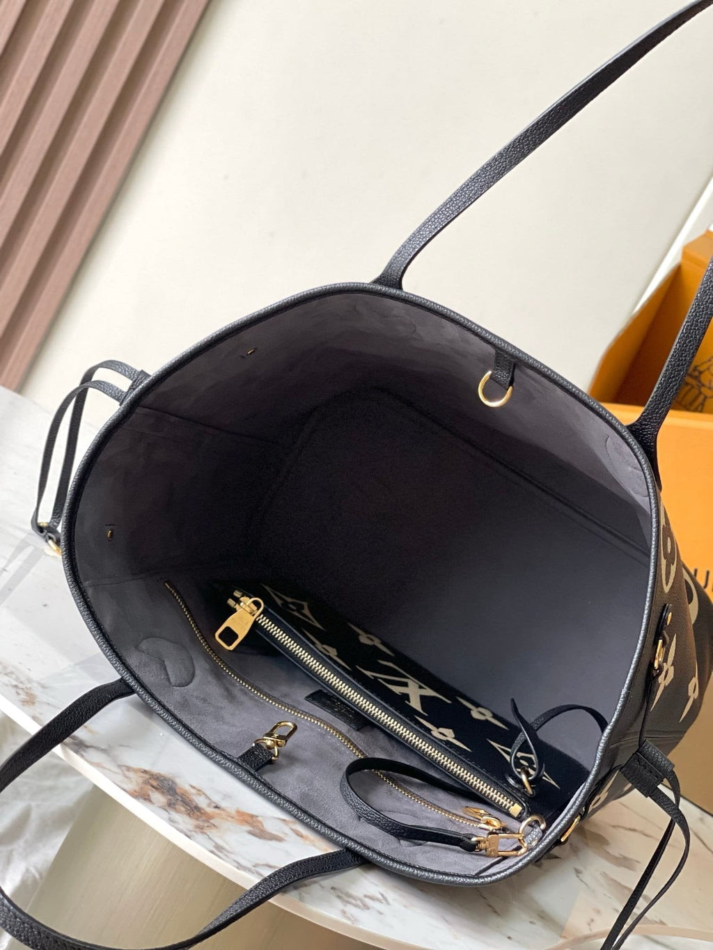 Louis Vuitton M58907 Neverfull MM
