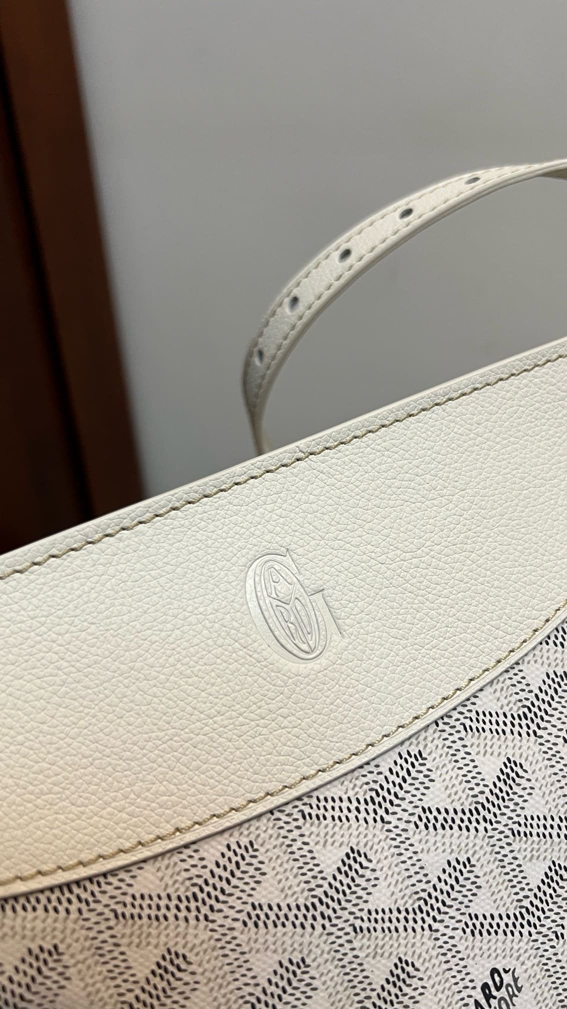 Goyard Hirondelle bag