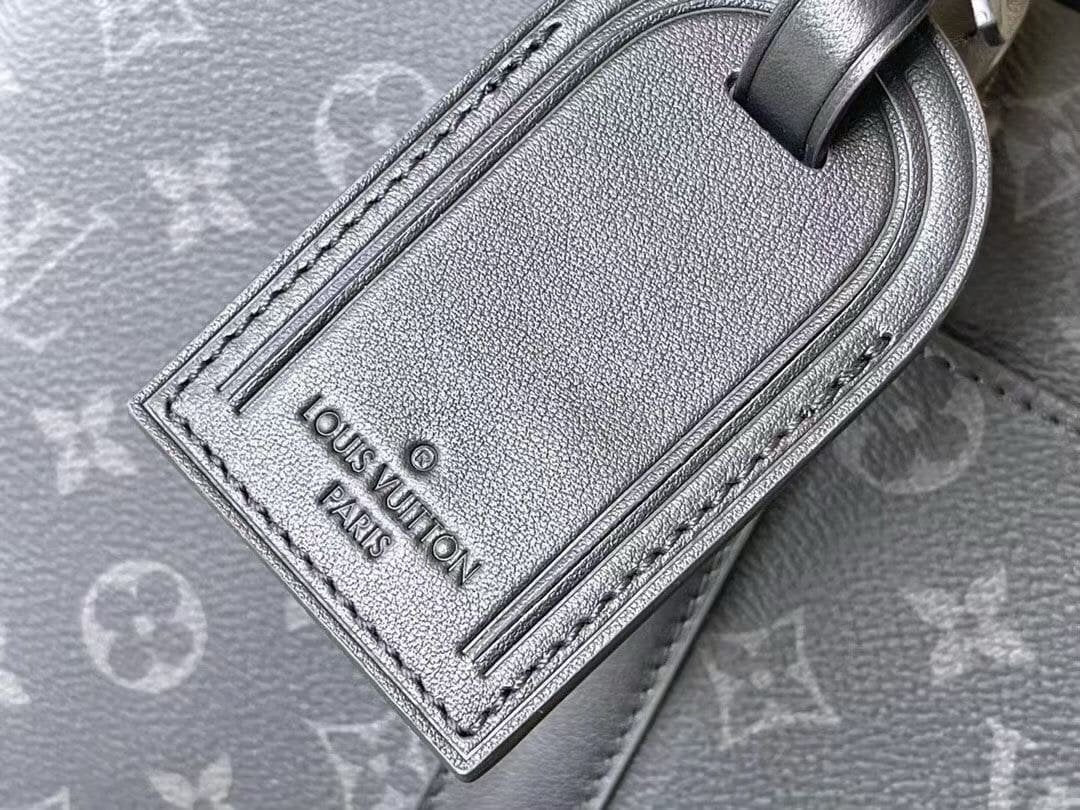 Louis Vuitton M46457 VOYAGE Small Briefcase