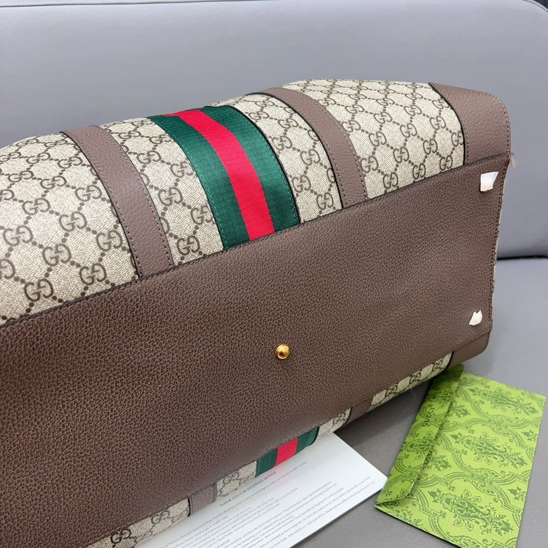 GUCCI SAVOY LARGE DUFFLE BAG