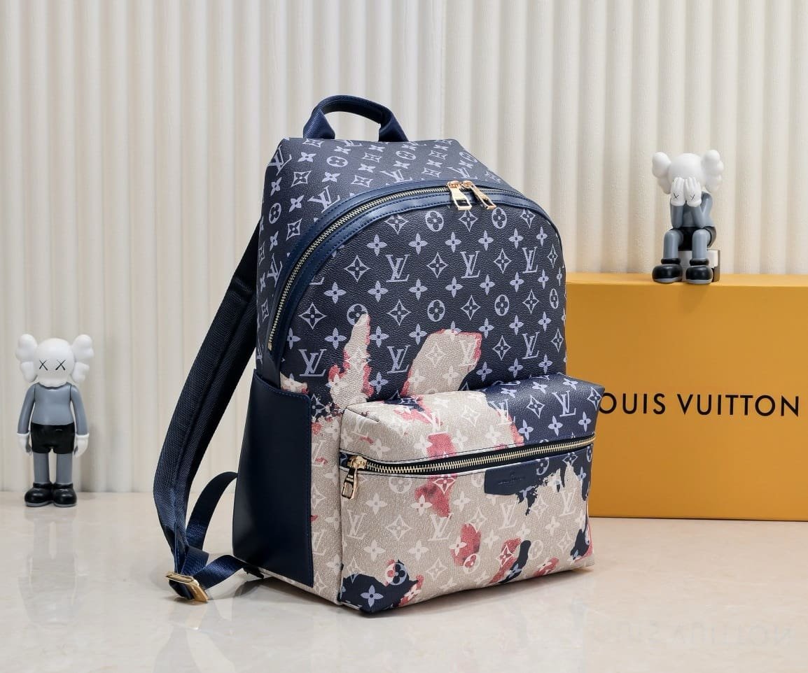 Louis Vuitton M46806 Discovery Backpack PM