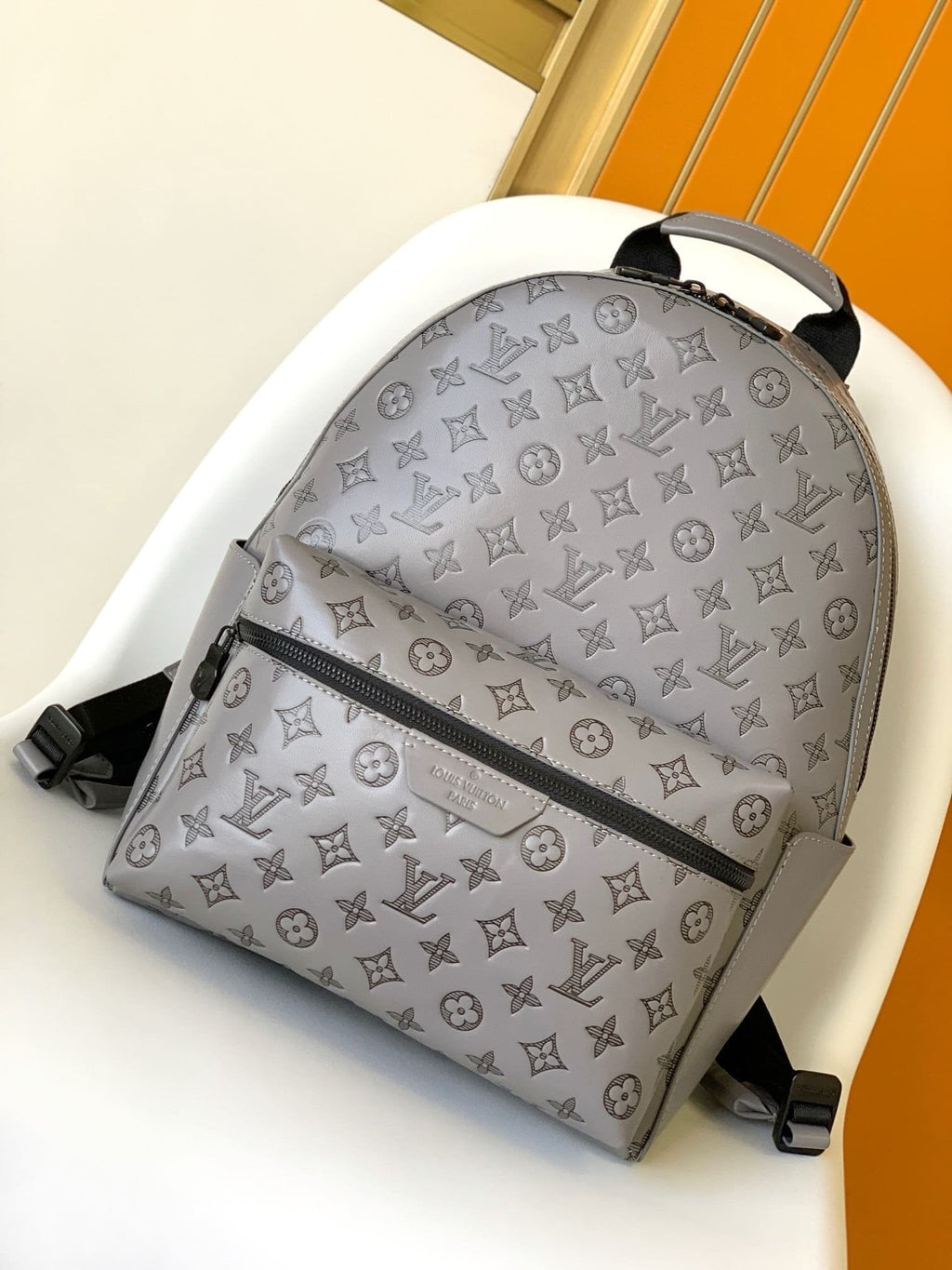 Louis Vuitton M46557 Discovery Backpack