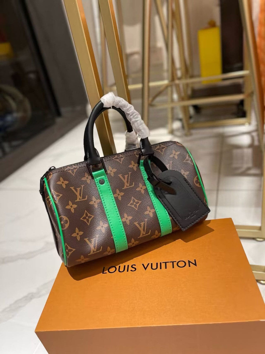 Louis Vuitton Keepall Bandouliere 25