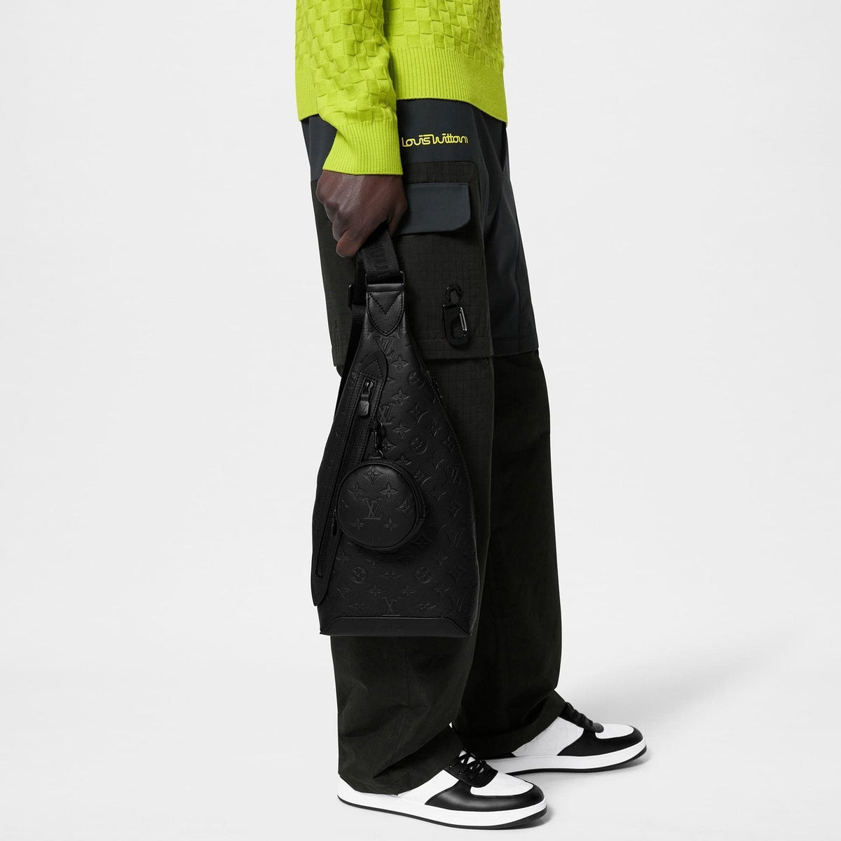 Louis Vuitton M21890 Duo Slingbag