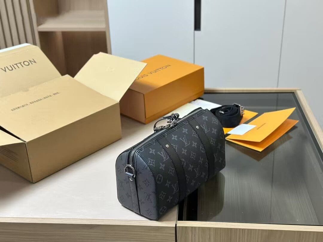 LOUIS VUITTON CITY KEEPALL BAG M45936