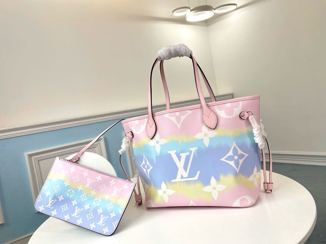 Louis Vuitton M45270 Escale Neverfull MM
